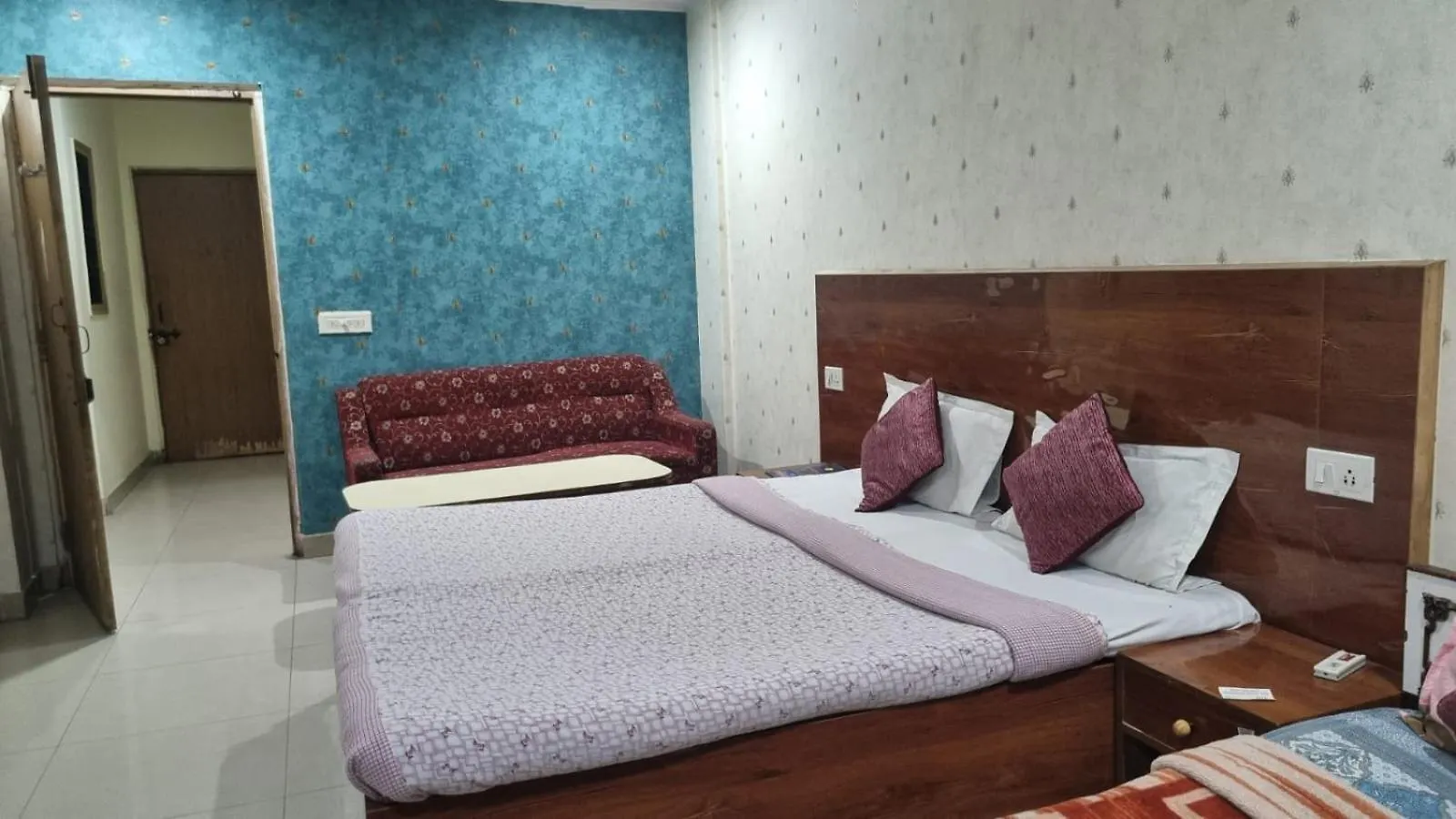 Hotel Swapnil International New Delhi