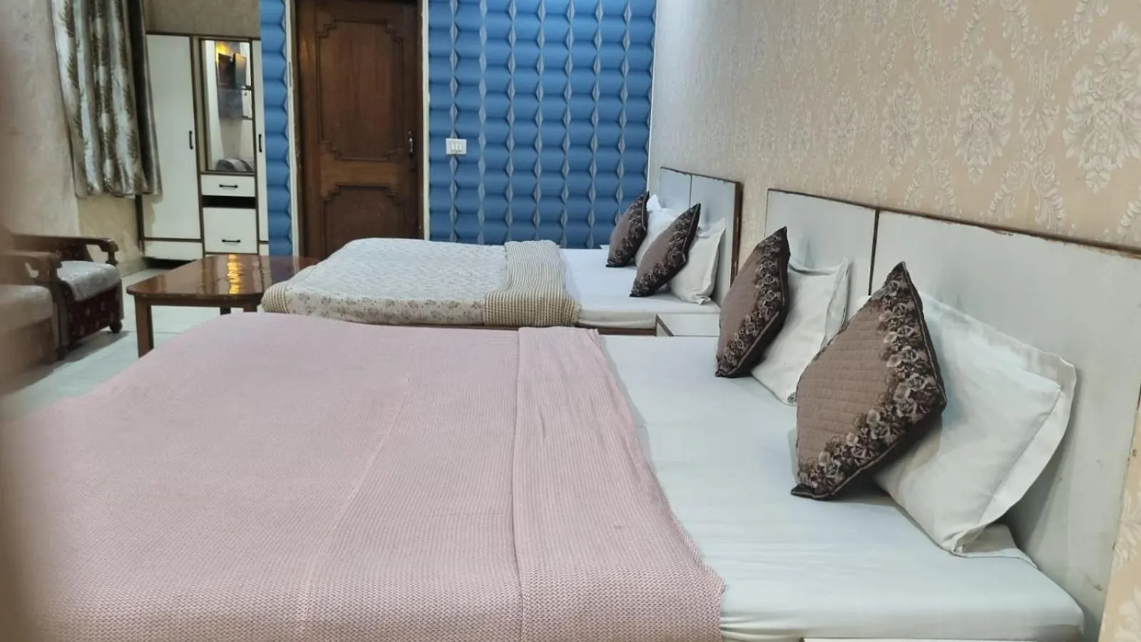 Hotel Swapnil International location